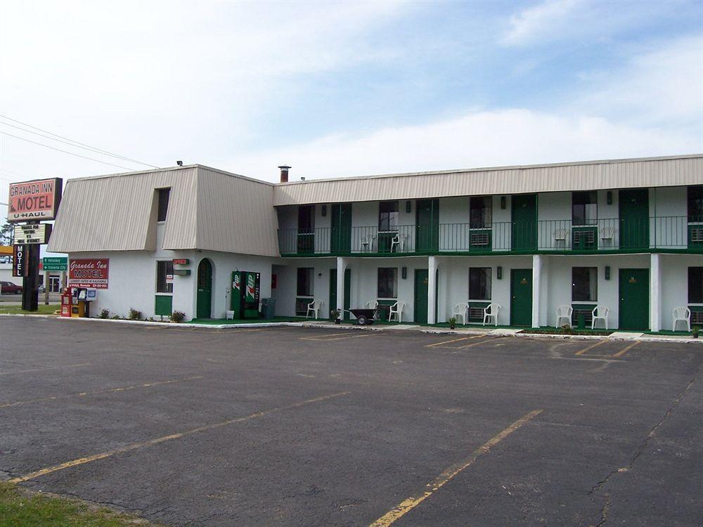 Granada Inn Motel - Kalkaska Exterior foto